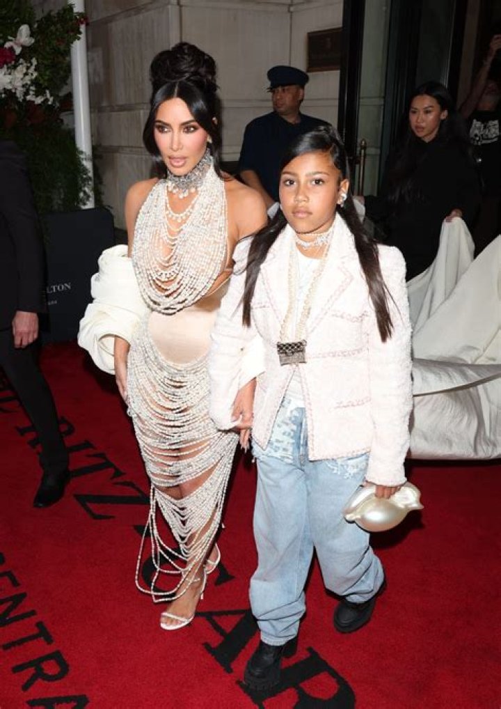 How much does Kim Kardashian make a year?