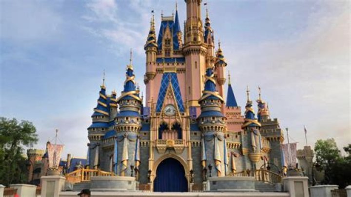Is Disney building a park in Mexico?